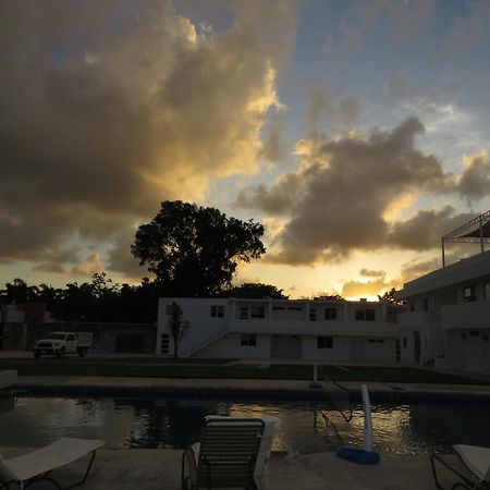 Guest House Stone Wall Residences Cancún Eksteriør bilde